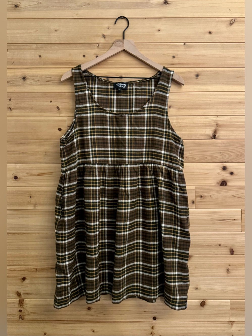 Known Supply Large Olive Green Sleeveless Organic Cotton Dress Plaid Pockets